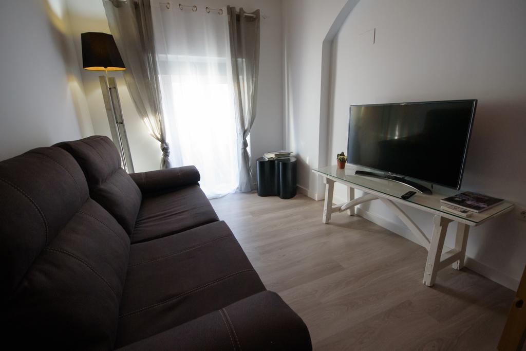 Pintores Rooms Apartamentos Turisticos Caceres Exterior photo